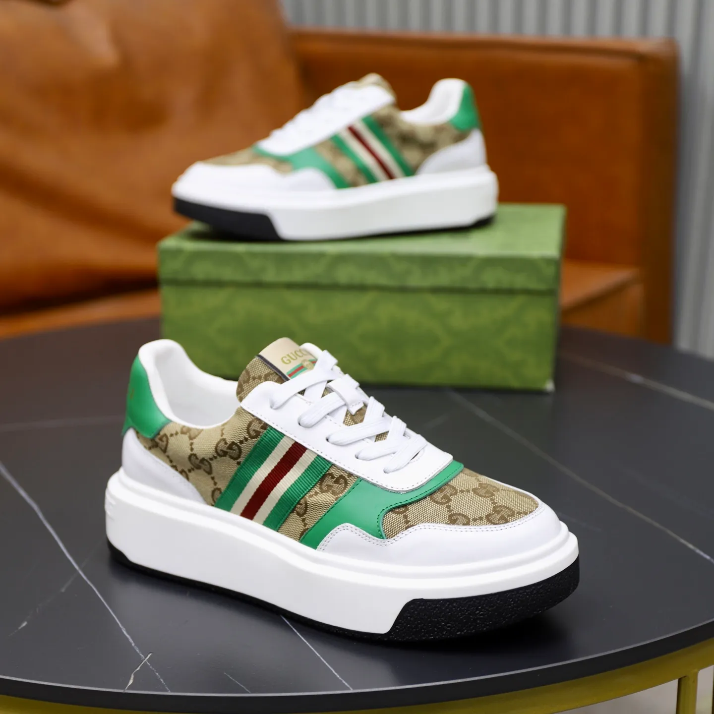 Ex-factory price: 462💰🙅‍♂️🙅‍♂️🙅‍♂️ Brand: GUCCI Standard code: 38-44 (45 customized) Grade: Same as the official website Material: Original cowhide material stitching Comfortable sheepskin lining Lightweight and wear-resistant sports outsole Style category: Men's fashionable casual shoes Running sneakers Distinguished luxury brand elements Top luxury Color: actual picture color